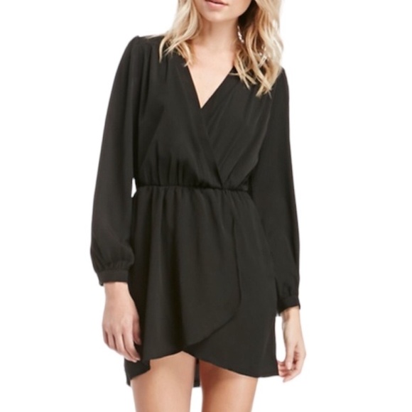 LULU'S Dress Women's Size Small Green Mini Style # D11056D Dainty Faux Wrap - Picture 3 of 12